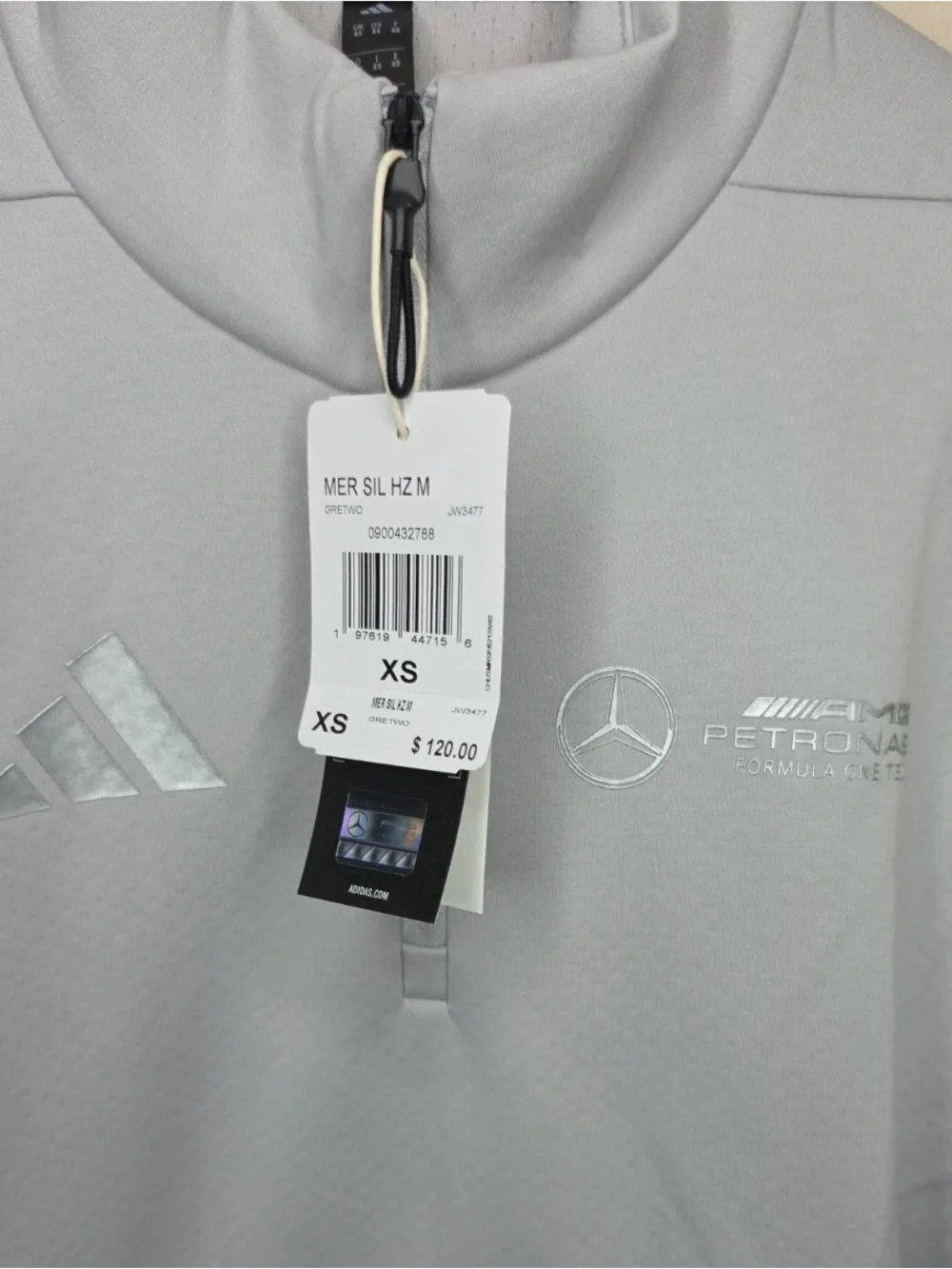 ADIDAS MERCEDES  AMG PETRONAS FORMULA ONE TEAM SILVER ARROWS HALF-ZIP Sweater XS
